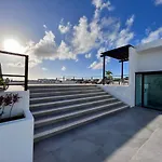 Luxury Apartment Top Location!